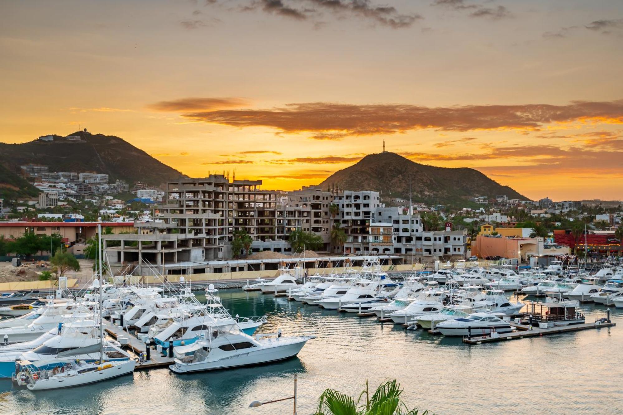 Marina Cabo Plaza Town & Beach Condos Κάβο σαν Λούκας Εξωτερικό φωτογραφία